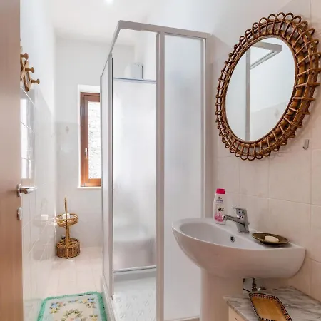 Attracitve In Umbria Close To The Centre Polino