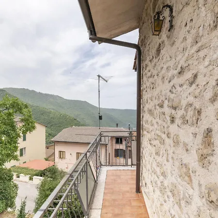 Attracitve In Umbria Close To The Centre *